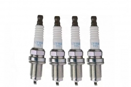  Auto Parts Spark Plugs  IZFR6K-11S 5266 9807B-561BW Iridium Spark Plugs For Honda Civic 1.8L 2006-2011